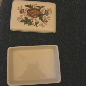 Vintage Wedgewood Columbia Bone China Cigarette Box, Trinket Box